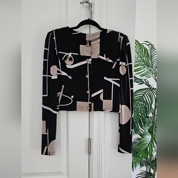 💝Geometric Black and Beige Button-Up Cardigan - Picture 1 of 4